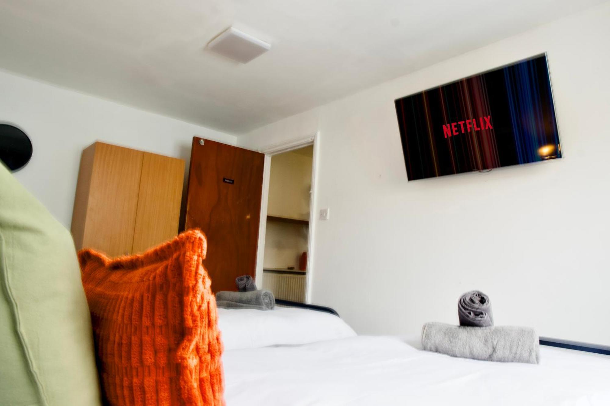 Appartement Modern 2 Bed Apartment, 8min To Stratford Station, Sleeps 6